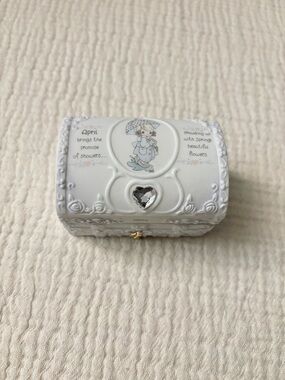 Precious Moments Vintage April Diamond Birthstone Trinket Box Gifting Chest